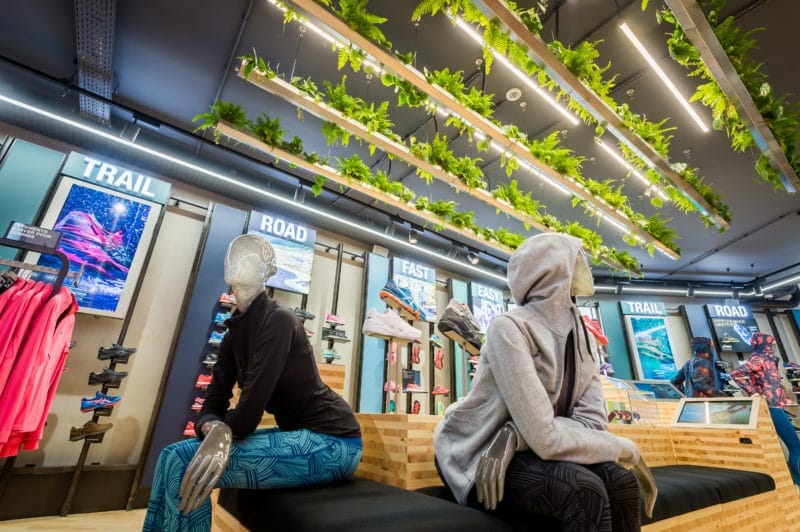 Flagship Store Asics