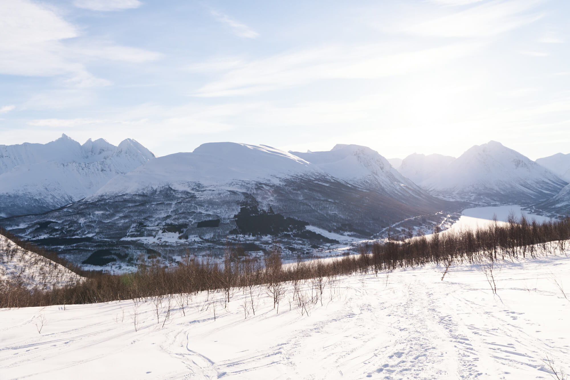 Ascension du Tromsdalstinden en raquette