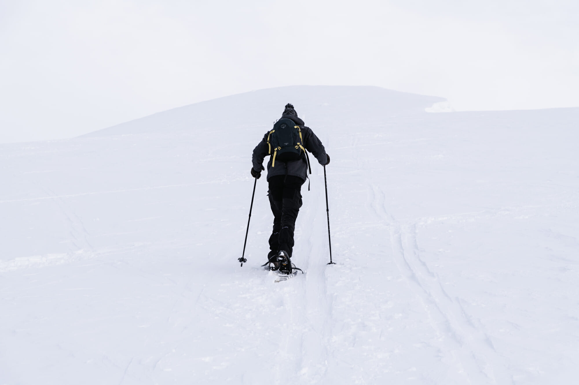 Ascension du Tromsdalstinden en raquette