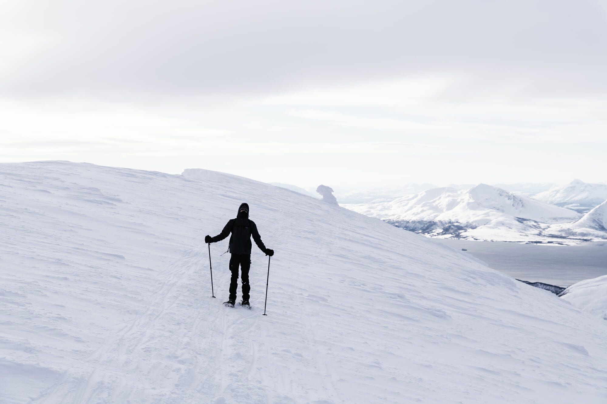 Ascension du Tromsdalstinden en raquette