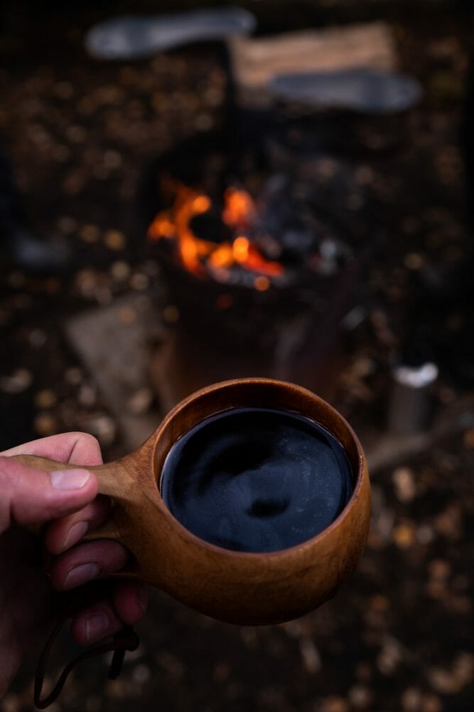 Kuksa autour du feu