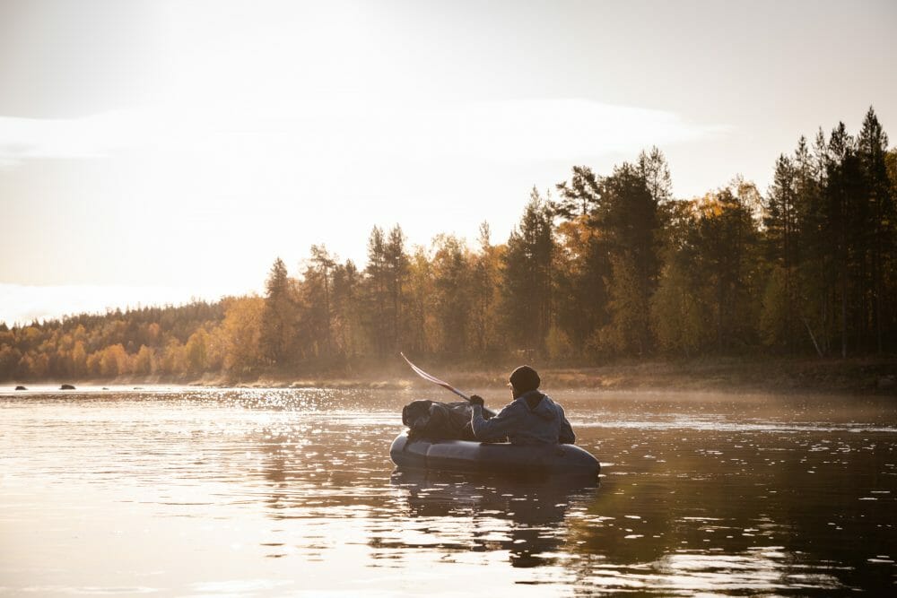 Packraft sur l'Ivalojoki