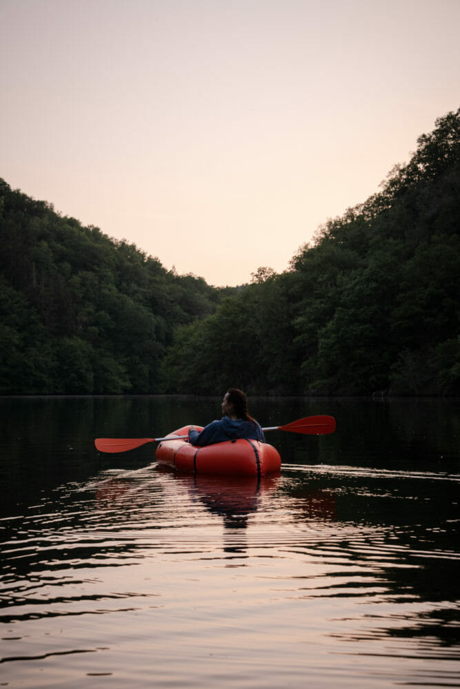 Packraft sur le Lac de Nisramont