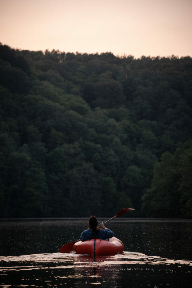 Lac de Nisramont au crépuscule