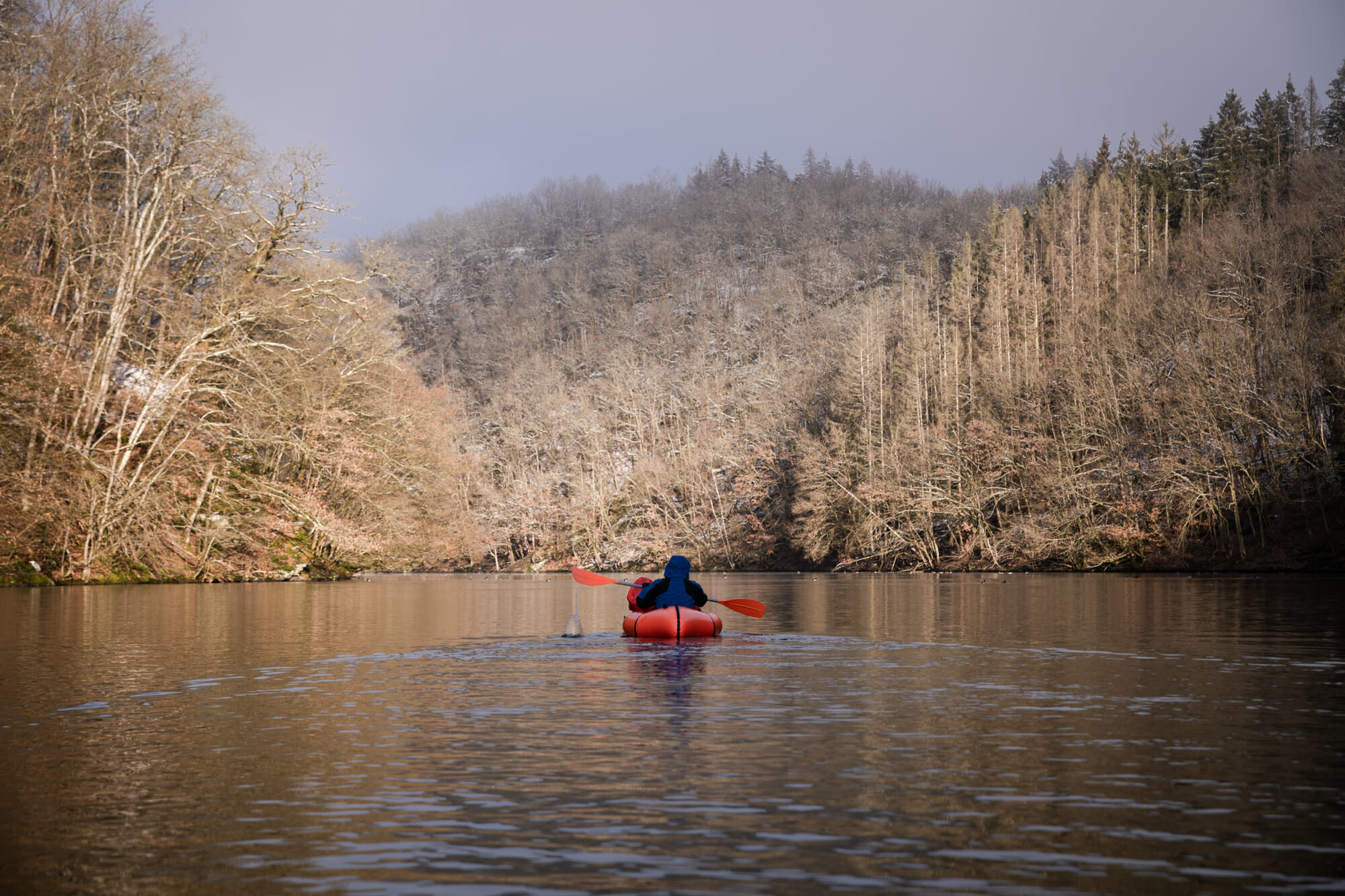 Packraft sur le lac de Nisramont, packraft sur l'Ourthe