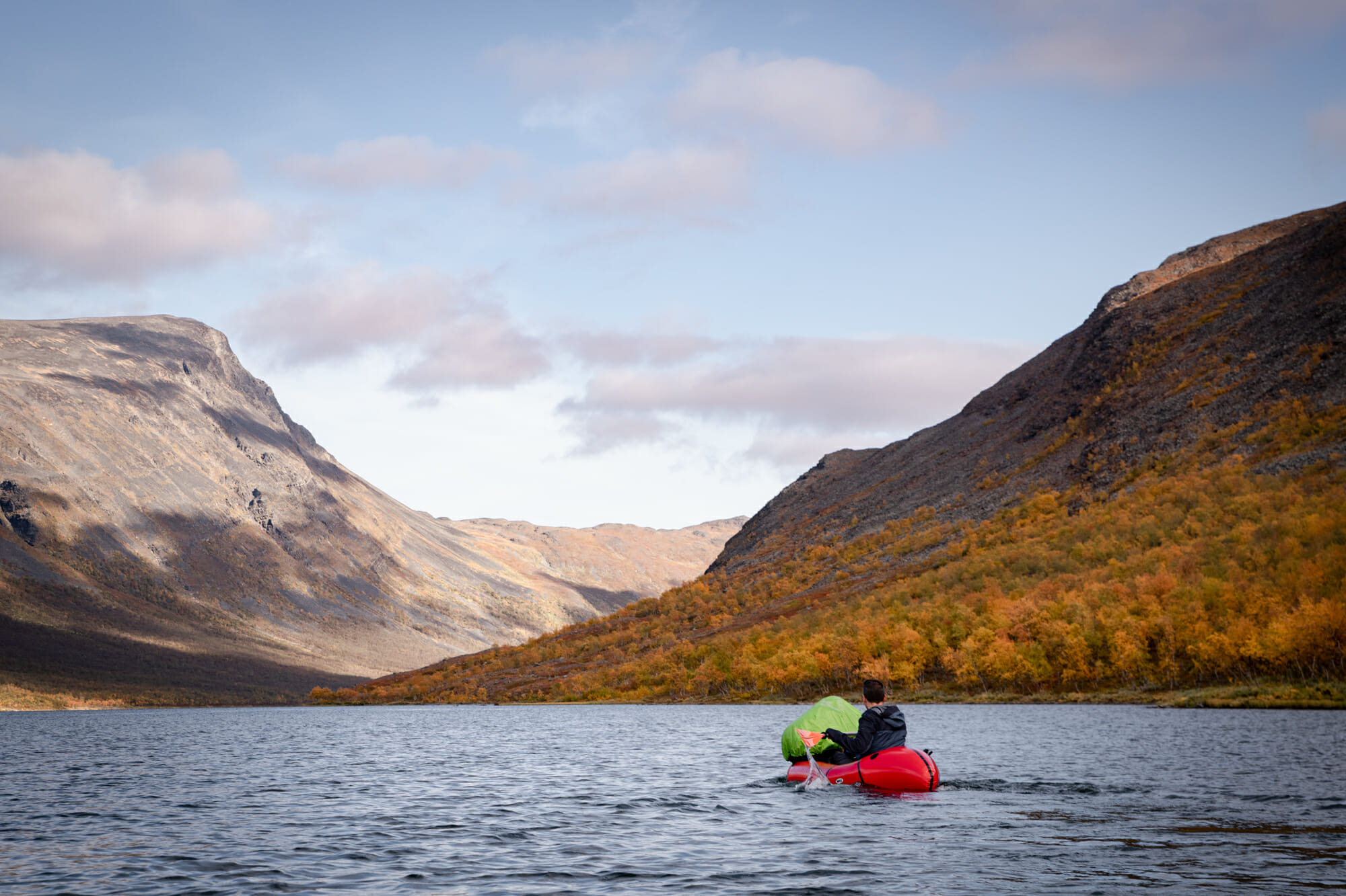 Packraft sur la rivière Kaïtum