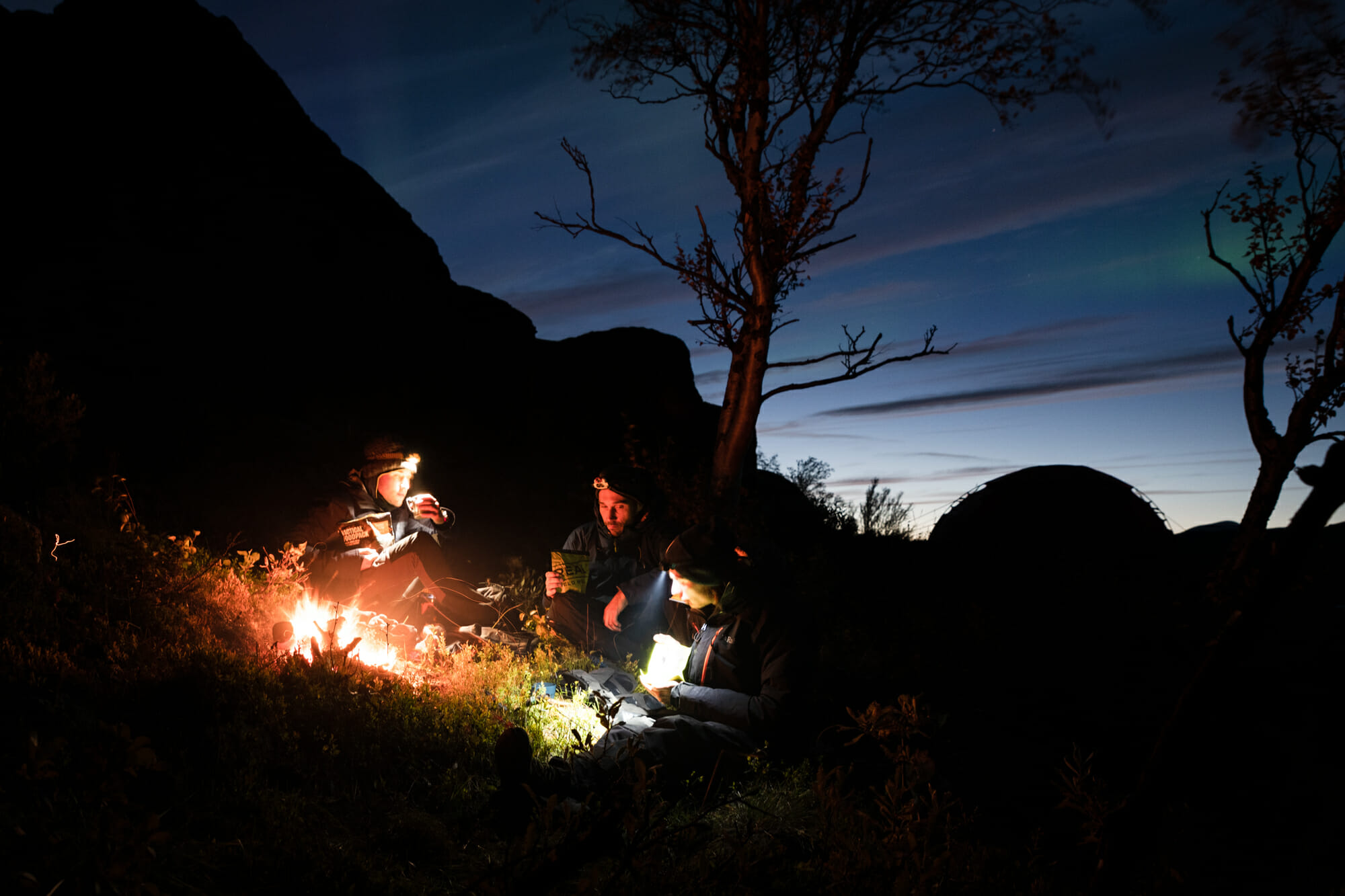 Bivouac sous les aurores boréales en Laponie suédoise