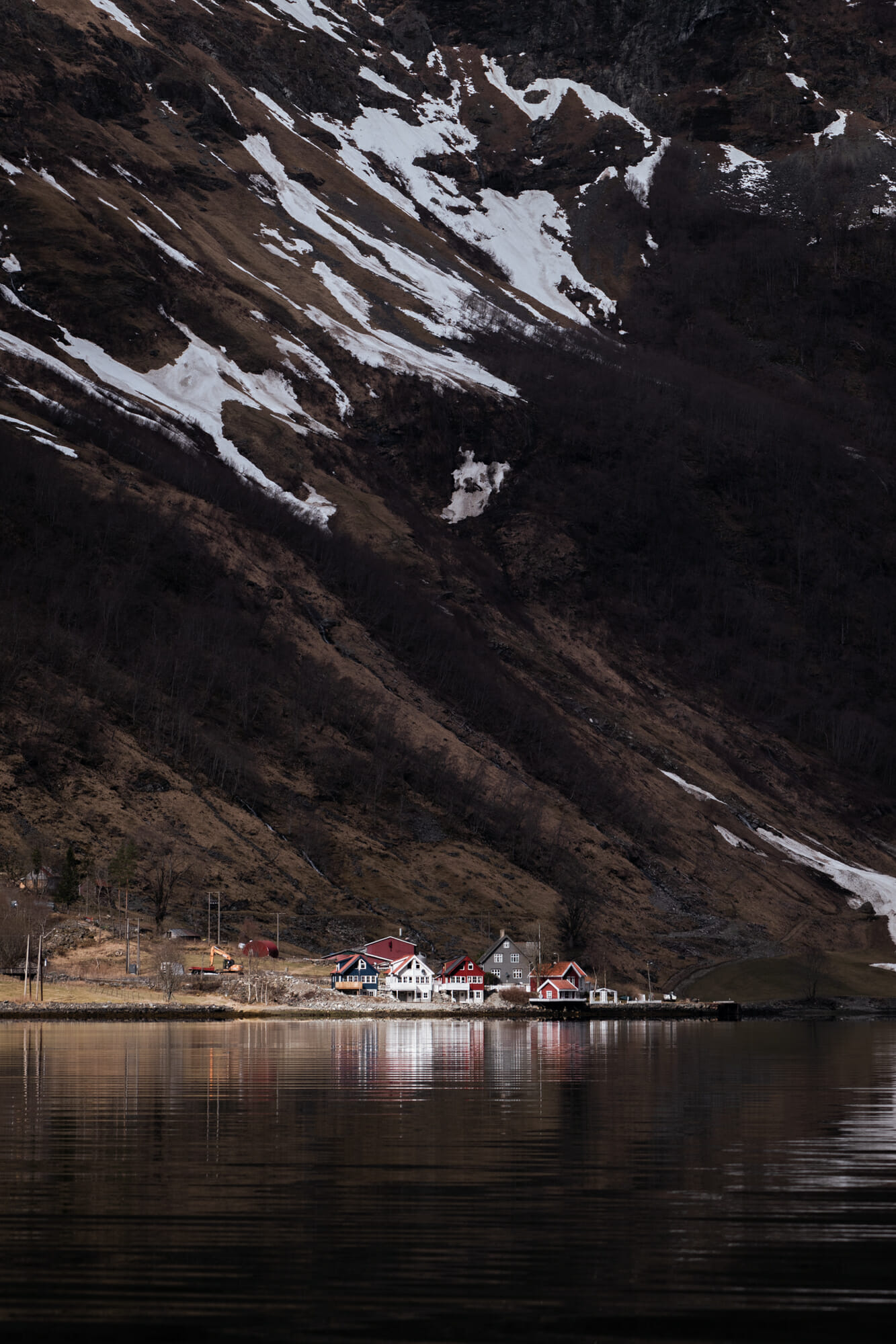 Packraft dans le Nærøyfjord