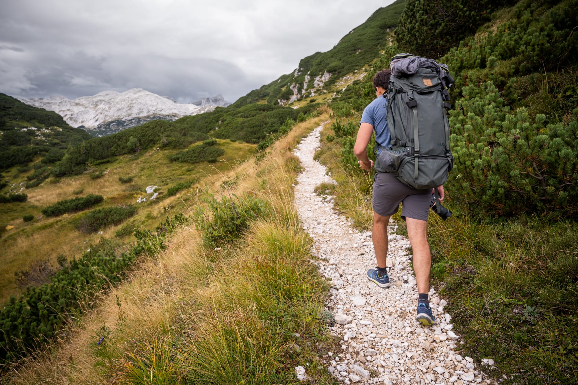 Randonnée dans le Triglav lors du Packraft Trail Slovénie