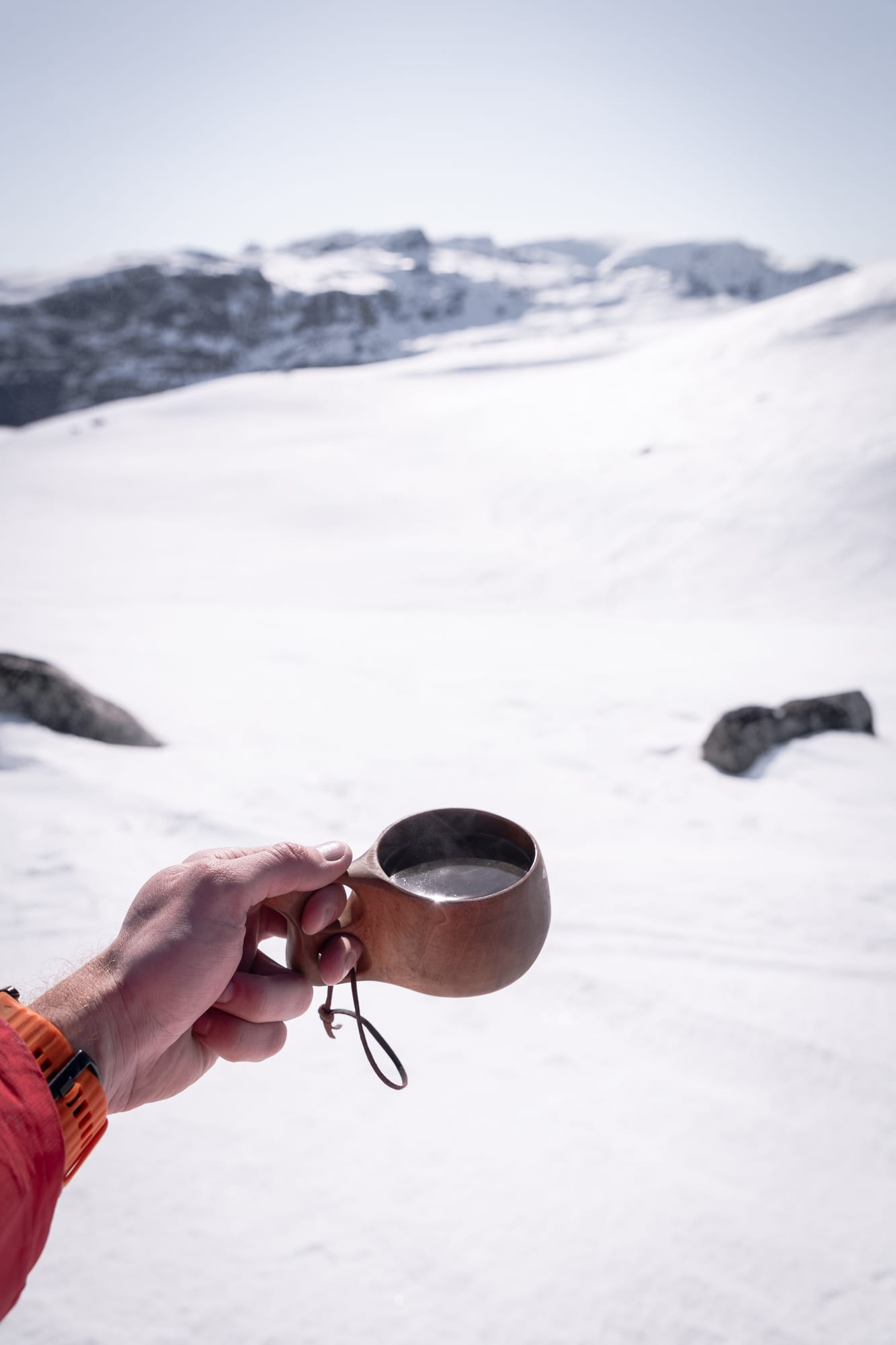 Randonnée à la trolltunga en hiver