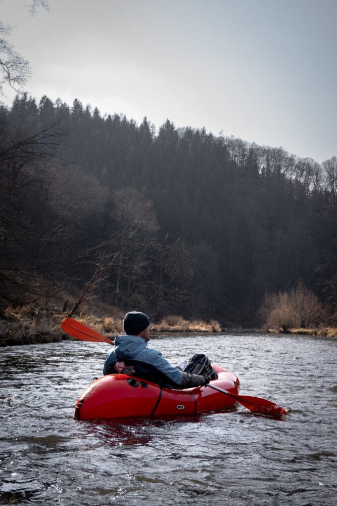 Packraft sur l'Ourthe orientale