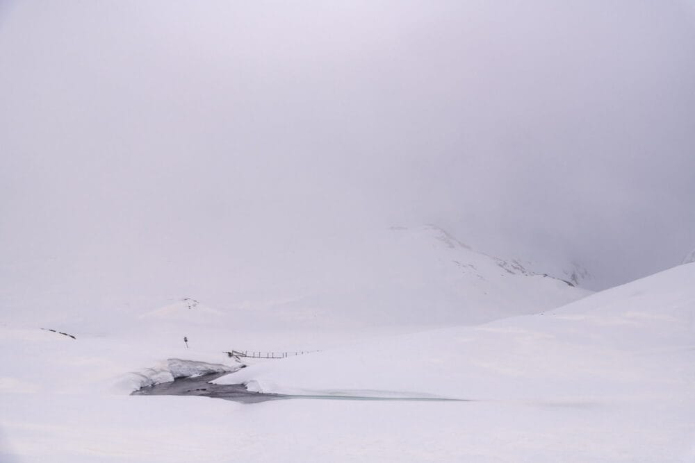 Dormir dans une cabane au dessus d'un fjord